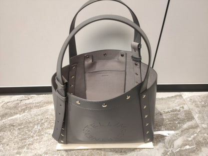 Cuero | Studs Large Tote Bag