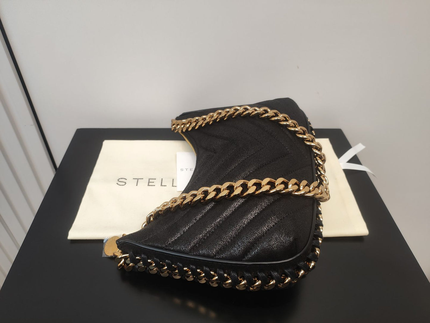 Cuero | Falabella Mini shoulder bag