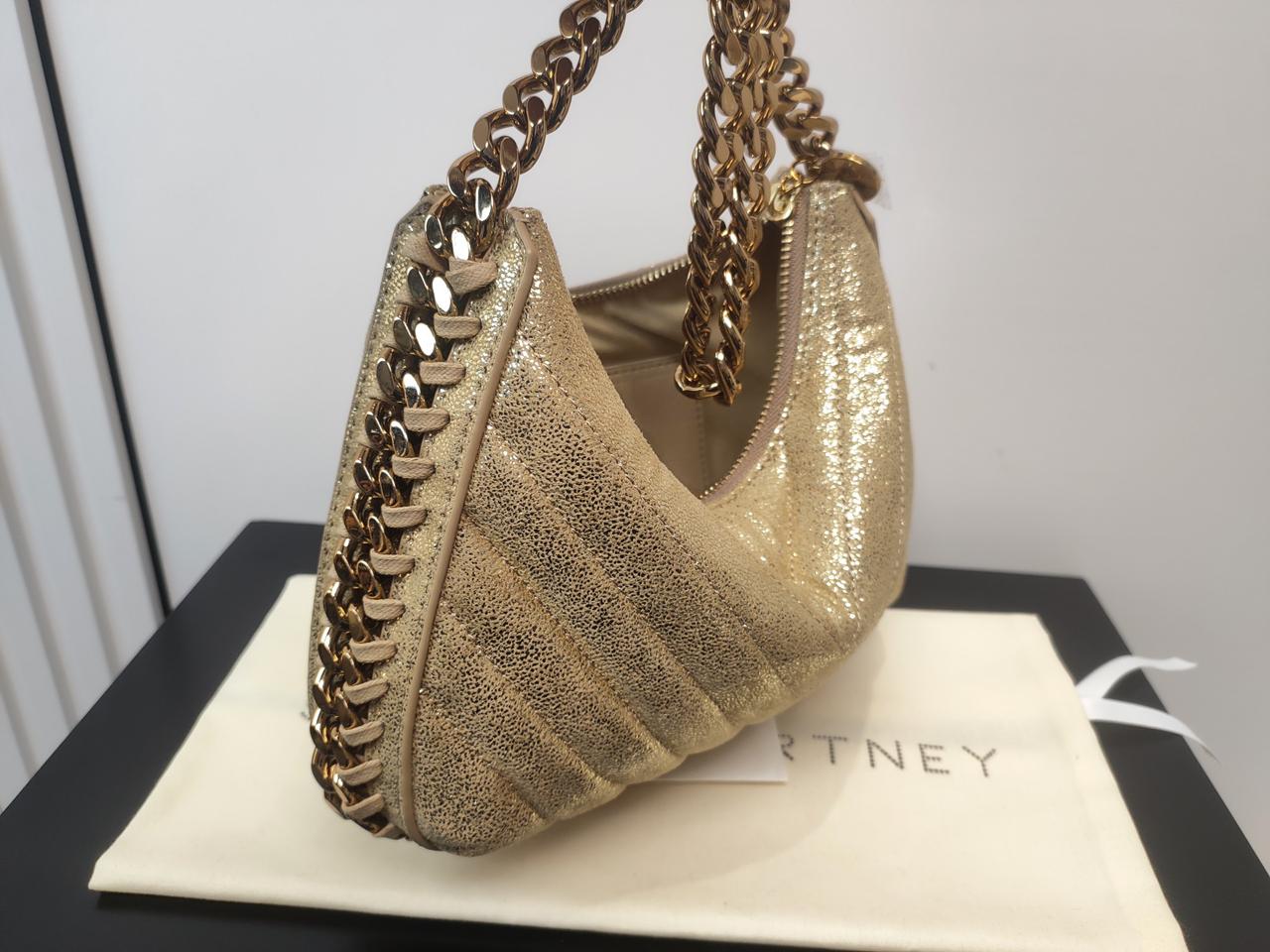 Cuero | Falabella Mini shoulder bag