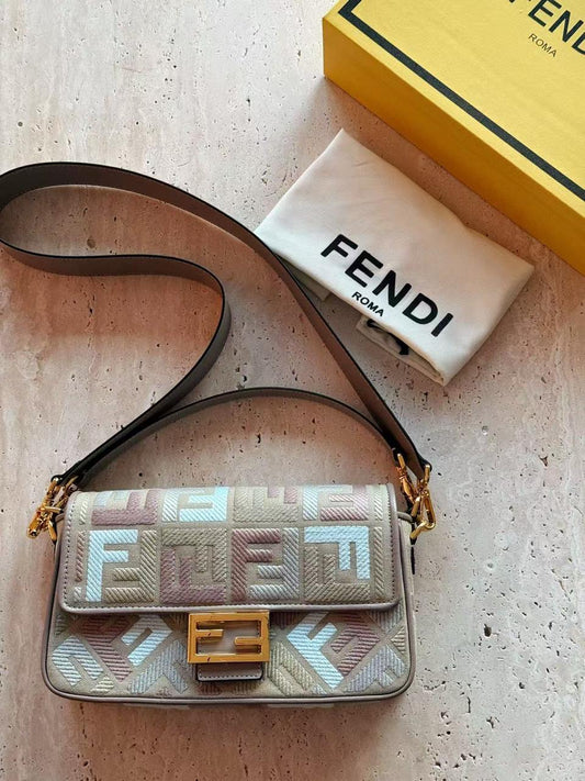 Cuero | Baguette Medium Canvas bag with multicolour FF embroidery