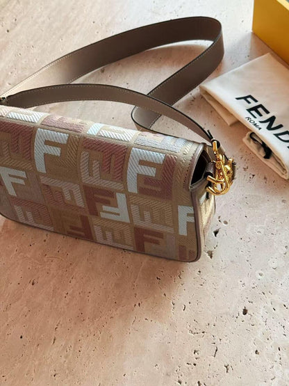 Cuero | Baguette Medium Canvas bag with multicolour FF embroidery