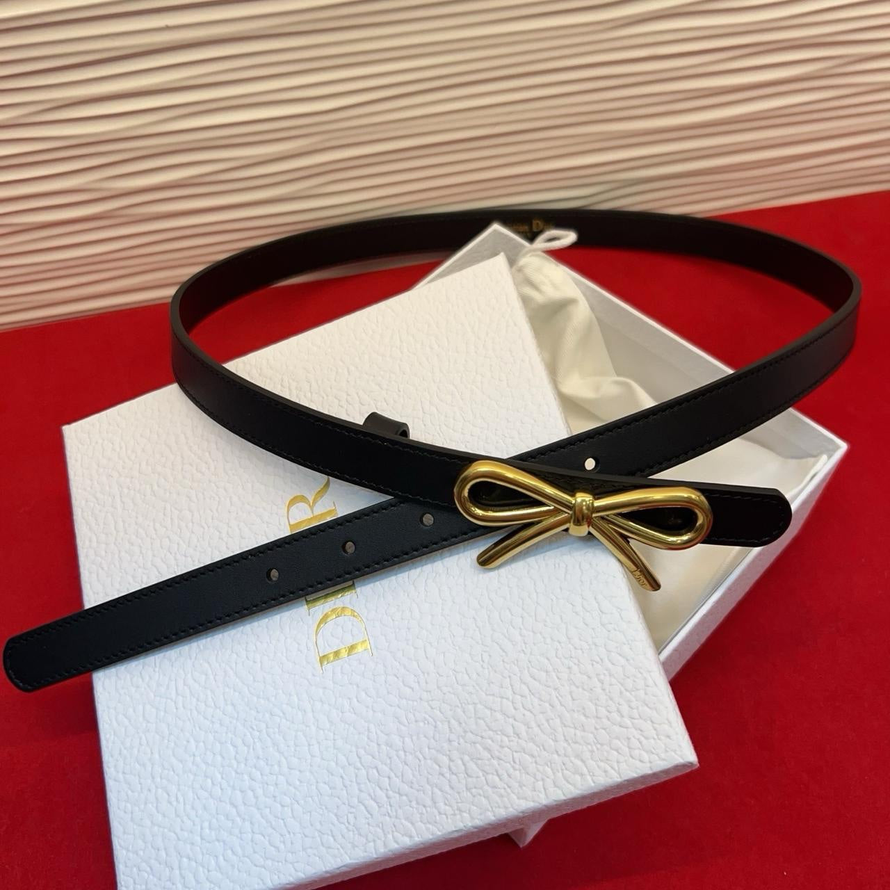 Dior Bow Buckle Leather Belt – Black