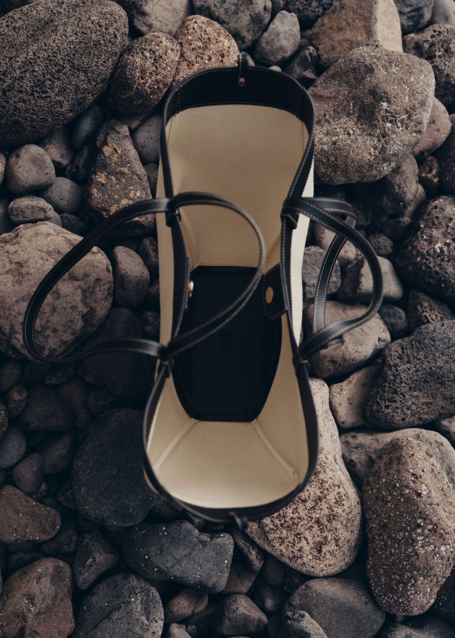 Cuero | Cyme Edition Black Canvas
