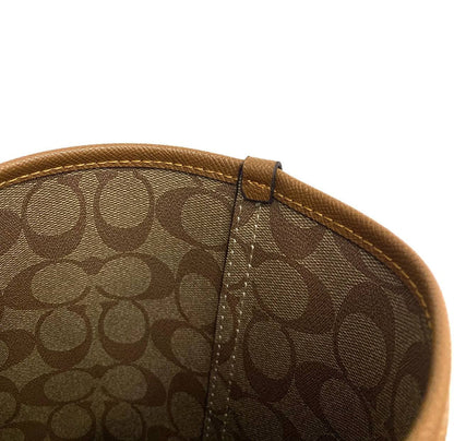 Cuero | Reversible City Tote Handbag In Camel