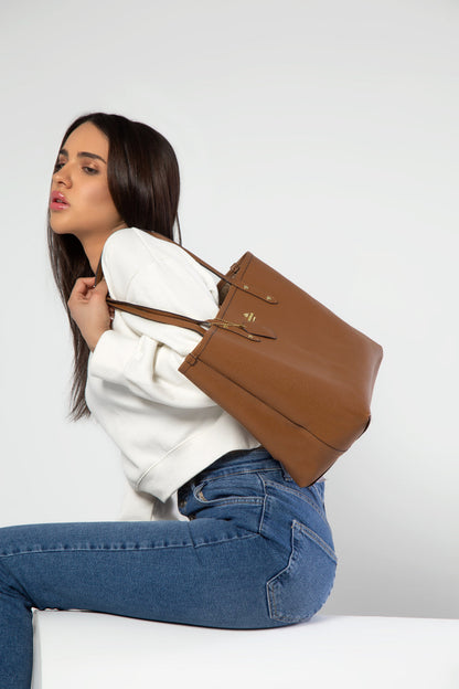 Cuero | Reversible City Tote Handbag In Camel