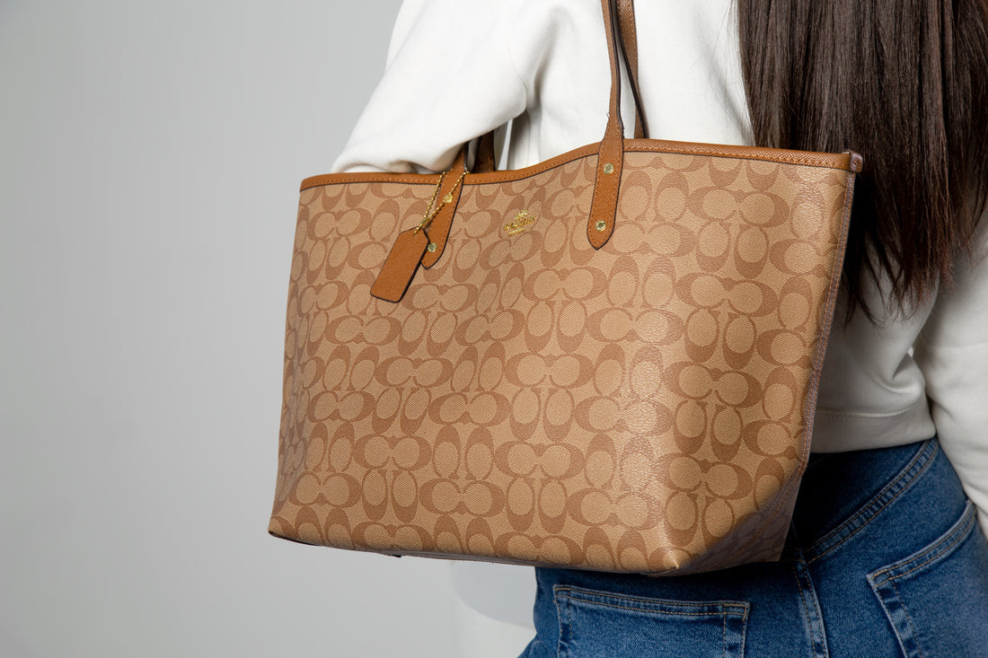Cuero | Reversible City Tote Handbag In Camel