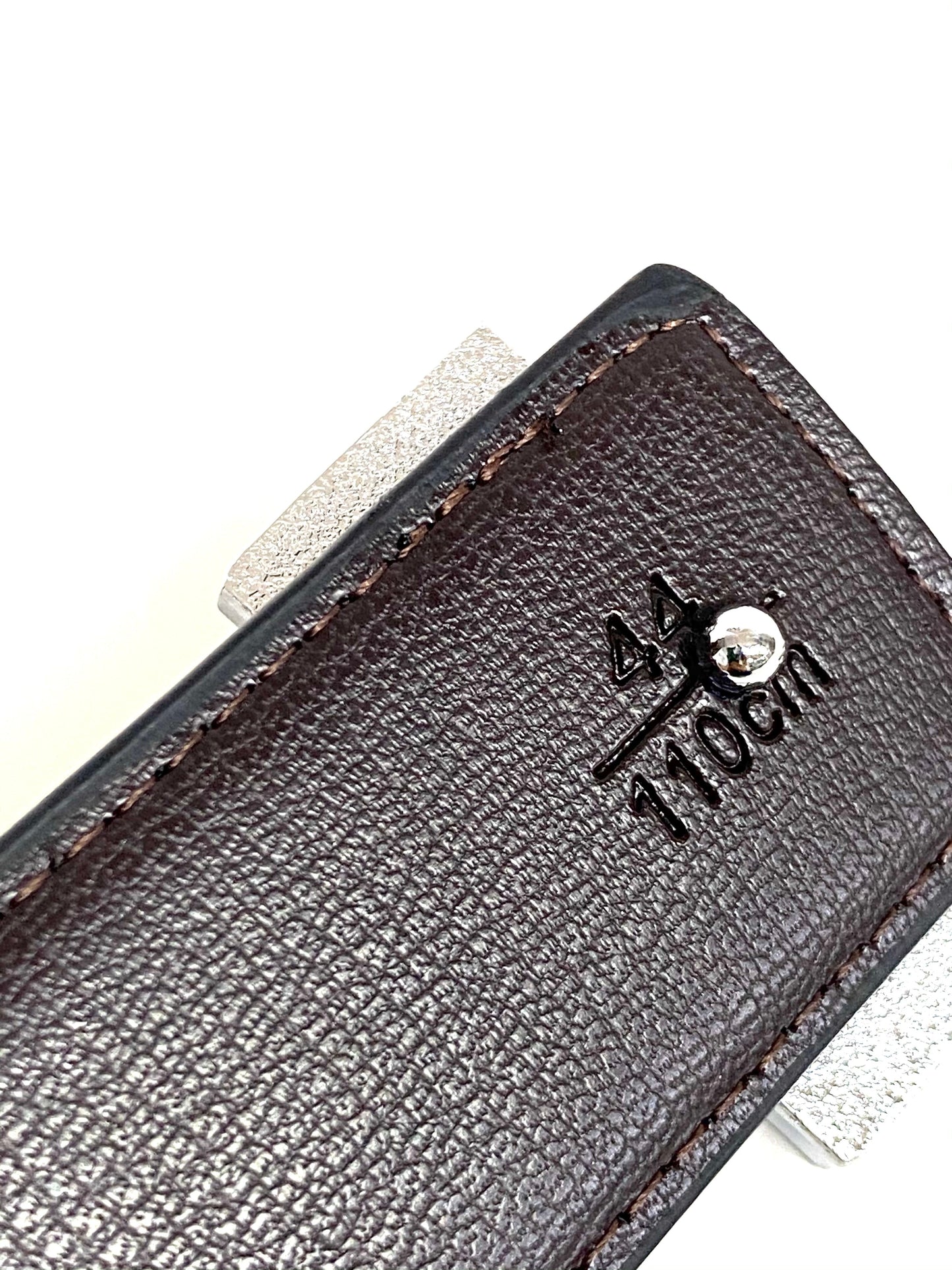 Cuero | 𝐔𝐍𝐈𝐒𝐄𝐗 𝐁𝐞𝐥𝐭