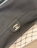 Chanel Flap Shoulder Bag – Black caviar leather classic