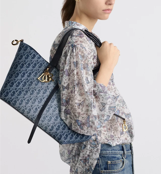 Cuero | Medium Oblique Jacquard Bag Blue Denim