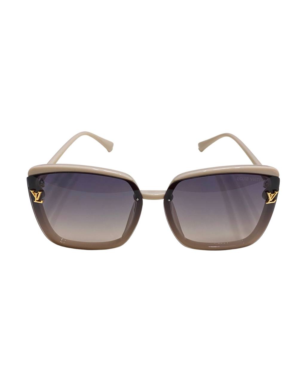 Cuero | 𝐋 𝐖𝐨𝐦𝐞𝐧 𝐒𝐮𝐧𝐠𝐥𝐚𝐬𝐬𝐞𝐬