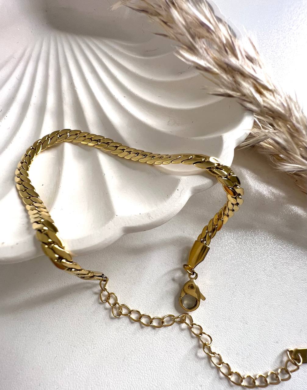 Cuero | Gold Braided Women Bracelet