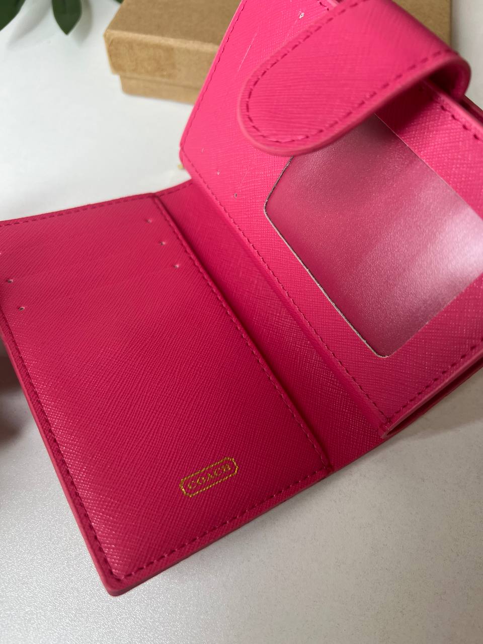 Cuero | Medium Corner Zip Wallet In Signature Canvas