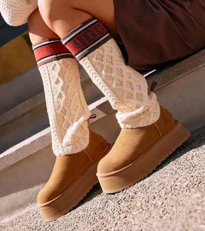 Cuero | UGG Women's Classic Sweater Letter Tall
