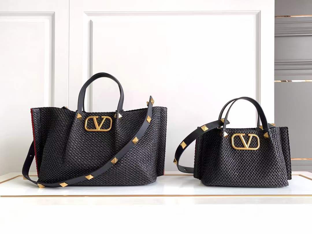 Cuero | Women's Roman Stud Raffia Bag