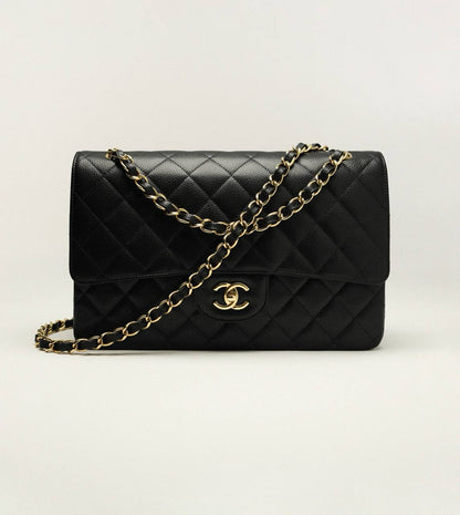 Cuero | Classic Flap Bag In Black