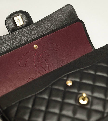 Cuero | Classic Flap Bag In Black