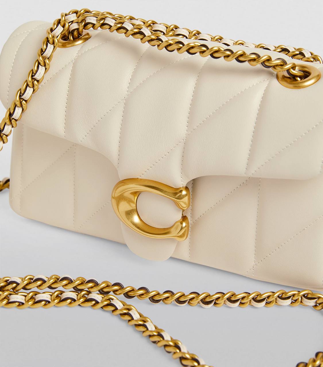Cuero | Quilted Leather Tabby Shoulder Bag