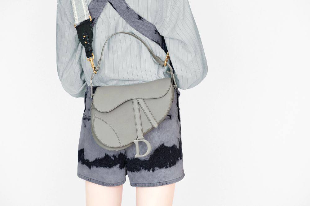 Cuero | Ultra Matte Calfskin Saddle Bag Grey