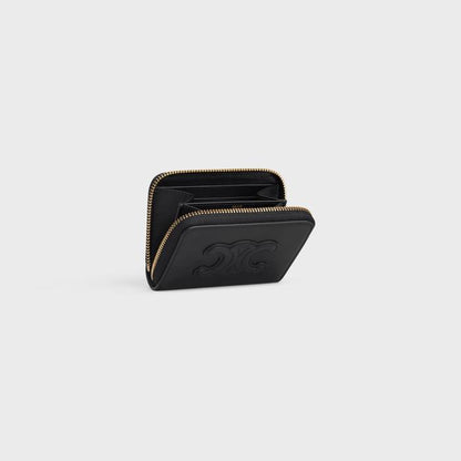 Cuero | COMPACT ZIPPED WALLET CUIR TRIOMPHE IN SMOOTH CALFSKIN