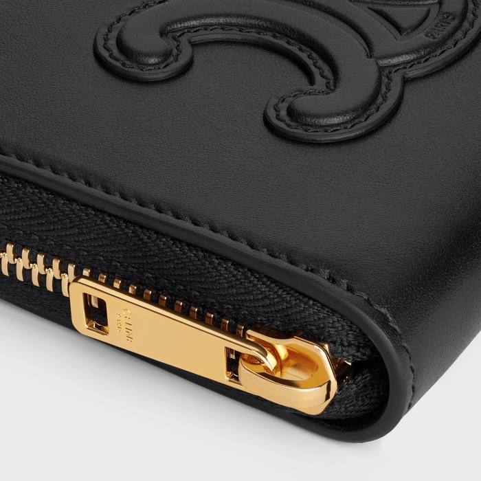 Cuero | COMPACT ZIPPED WALLET CUIR TRIOMPHE IN SMOOTH CALFSKIN