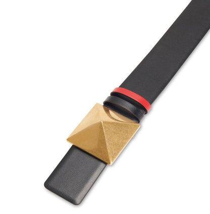 Cuero | Women's Garavani One Stud Reversible Leather Belt in Black