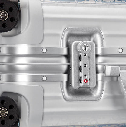Cuero | AND RIMOWA Carry-On Luggage