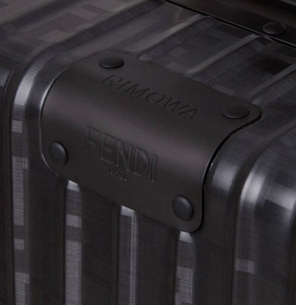 Cuero | Cabin Size Trolley Luggage