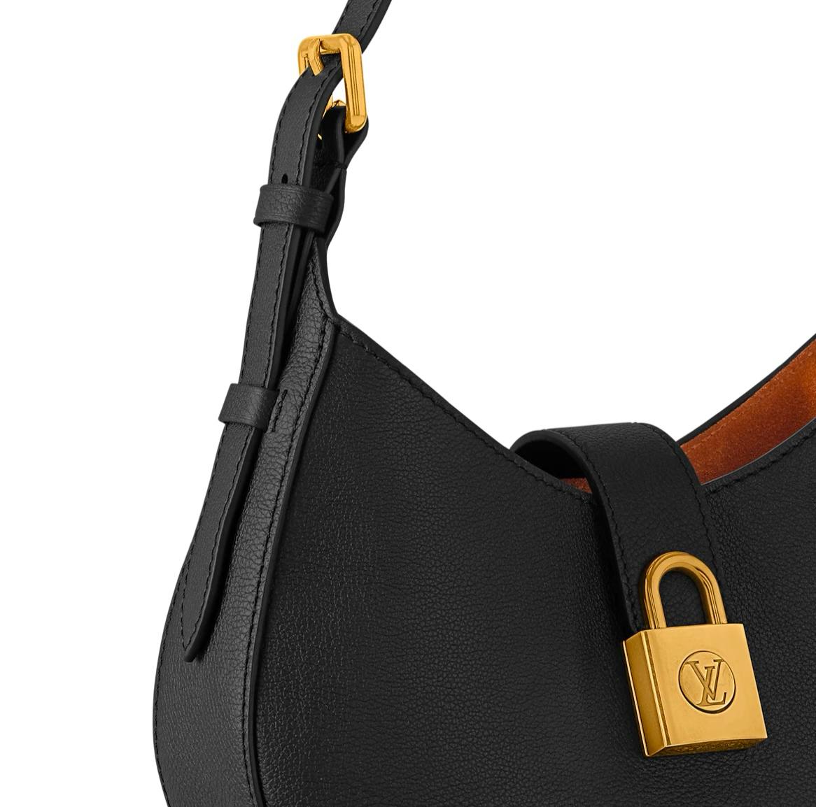 Cuero | Low Key Shoulder Bag