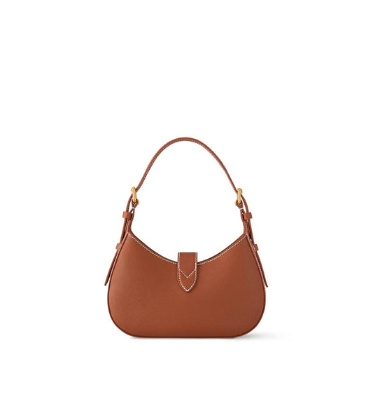 Cuero | Low Key Shoulder Bag