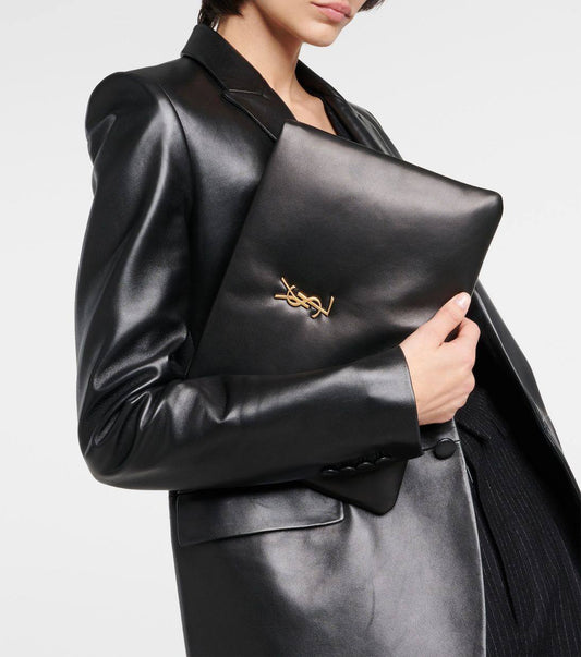 Cuero | CALYPSO LARGE POUCH IN LAMBSKIN
