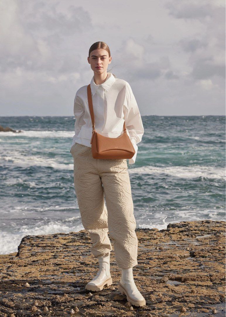 Cuero | UMI Crossbody Bag in Camel