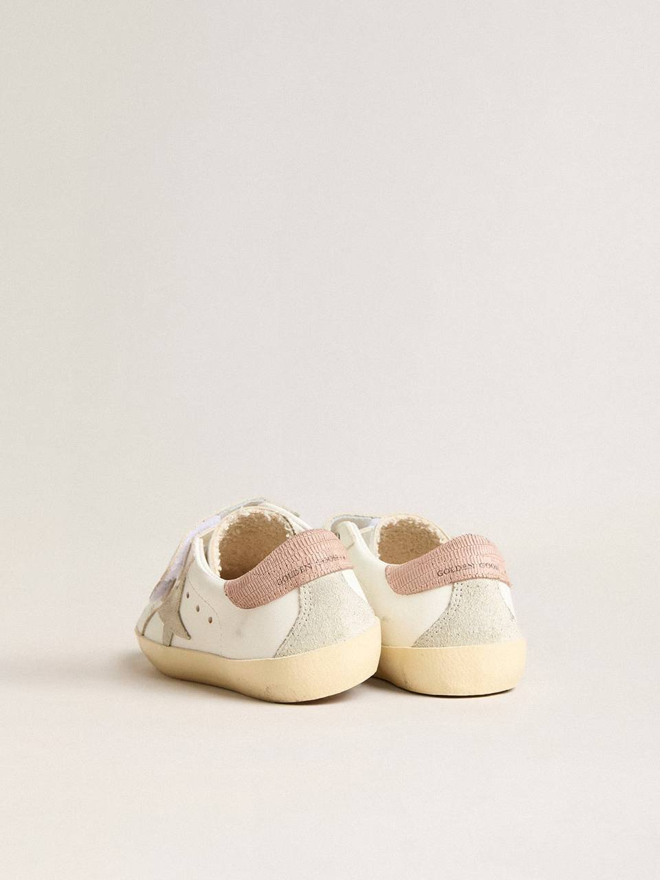 Cuero | Young Old School in leather with gray suede star and old rose heel tab