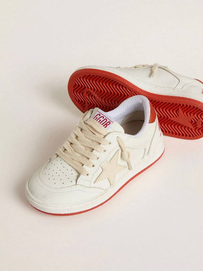 Cuero | Young Ball Star in leather with cream-colored star and red leather heel tab