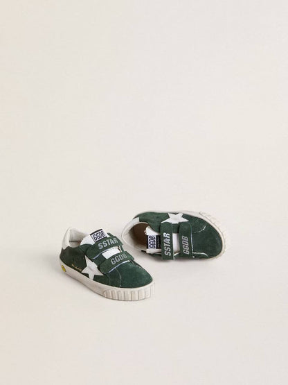 Cuero | Old School Young in green suede with white leather star and heel tab