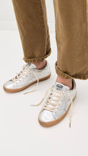 Women's Super-Star in silver metallic leather with leather star and heel tab