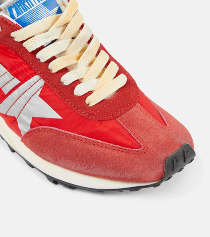 Cuero | Women’s Marathon with red nylon upper and silver star