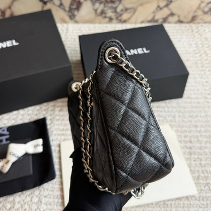 Cuero | Quilted Chain Shoulder Bag