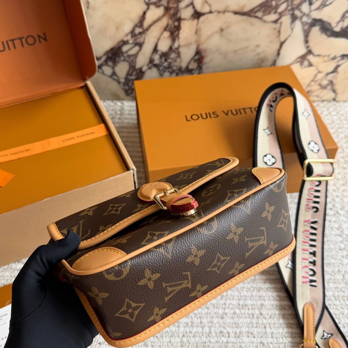 Cuero | Monogram Shoulder Bag