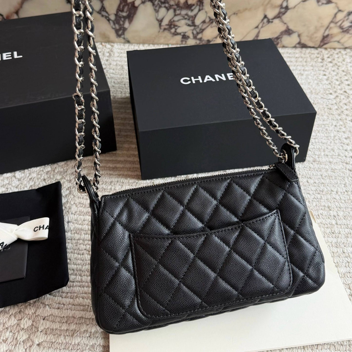 Cuero | Quilted Chain Shoulder Bag